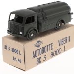 Tanker Viberti BC 5 8000 l. (zwart)