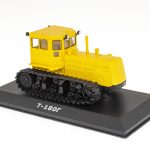 AFRTR139 - T-180 - schaalmodel 1:43 door IXO voor Hachette - niet geschikt voor kinderen jonger dan 14 jaar