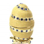 Fabergé achtig ei , van de Czars Collectie door Atlas Editions voor verzamelaars, niet geschikt voor kinderen jonger dan 14 jaar